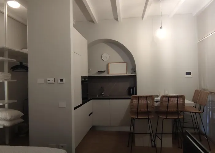 Ticinese 아파트
