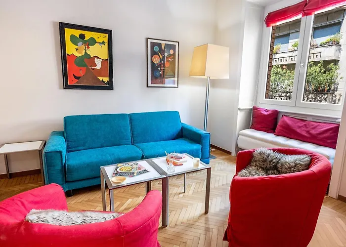 Tra Via Brera E Via Spiga, Deluxe شقة