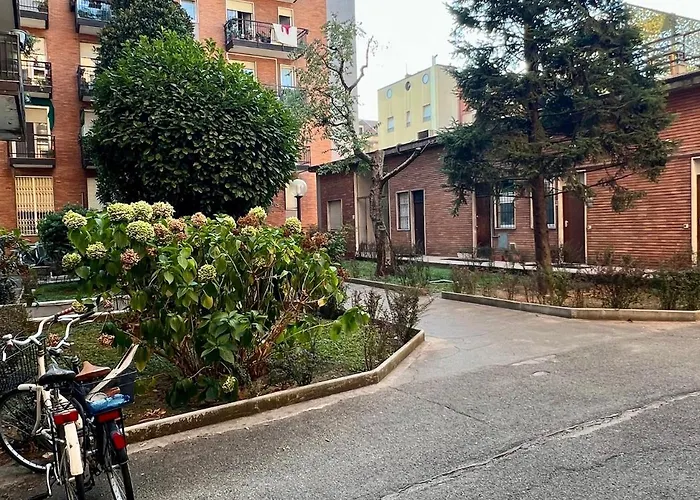 Apartament Moderno Ed Elegante Loft Con Balcone Mediolan
