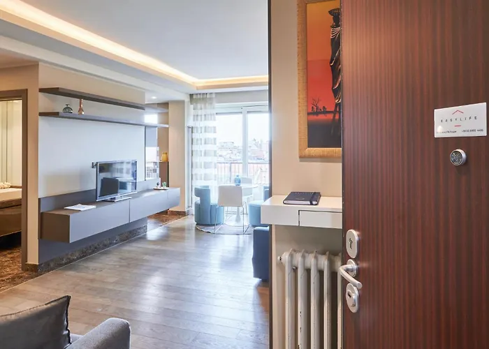 Easylife - - Menotti 2a - Porta Venezia Milan