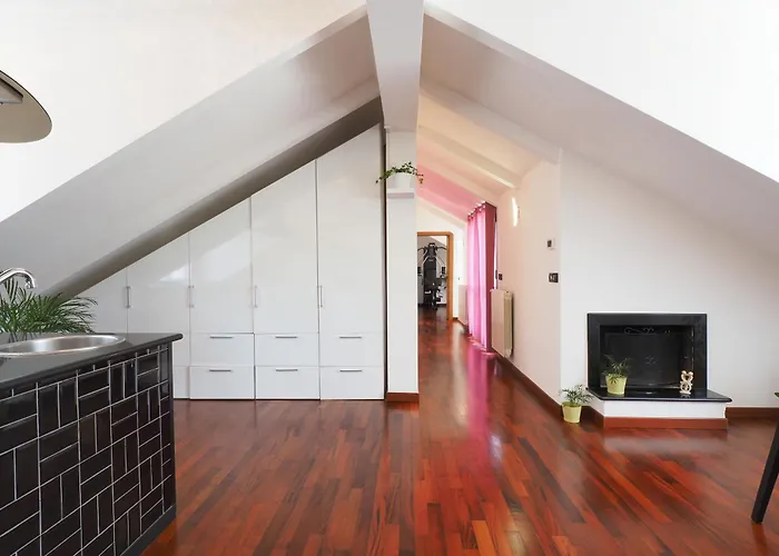 Primopiano - Savona C Apartmán *