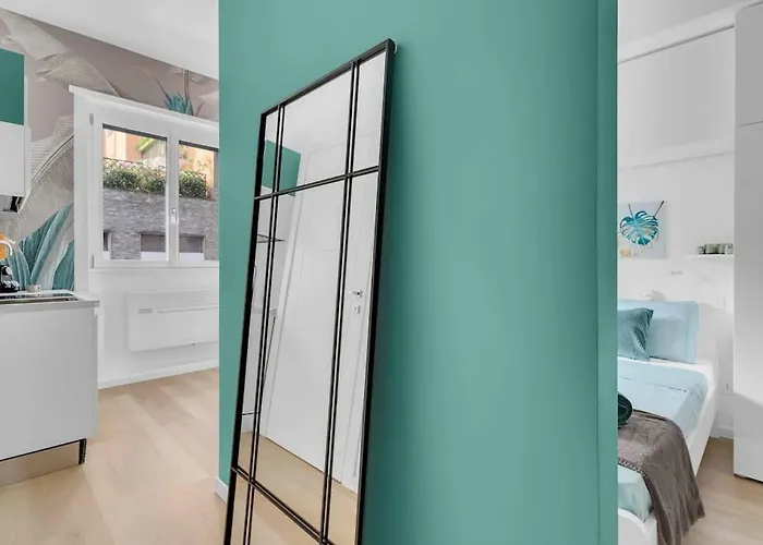 House In Fashion - Flat Near Navigli, Tortona & Duomo Area