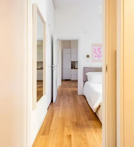 Casa Nel Centro Storico Di Milano, Conciliazione