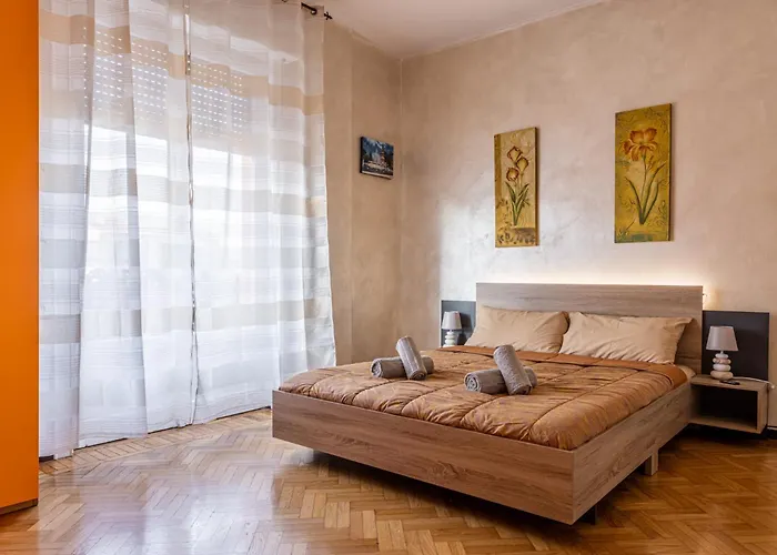 Duomo - San Siro House Con Netflix, Wi-fi * ميلان