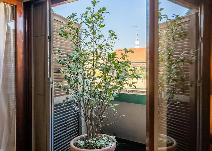 Apartman Attico Di Lusso Con Terrazzo A 10 Minuti Dal Duomo