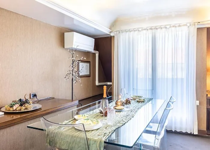 Apartman Attico Di Lusso Con Terrazzo A 10 Minuti Dal Duomo Milánó