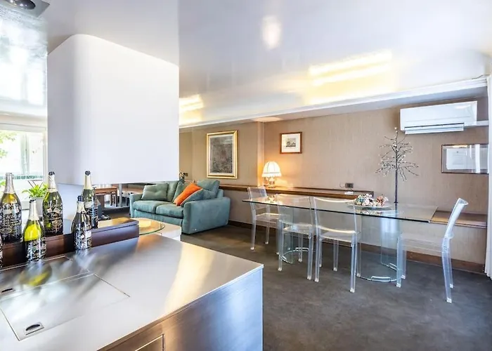 Apartman Attico Di Lusso Con Terrazzo A 10 Minuti Dal Duomo *