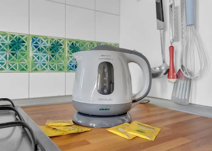 E Luminoso-4 Persone-metro M2 E Navigli Apartament *