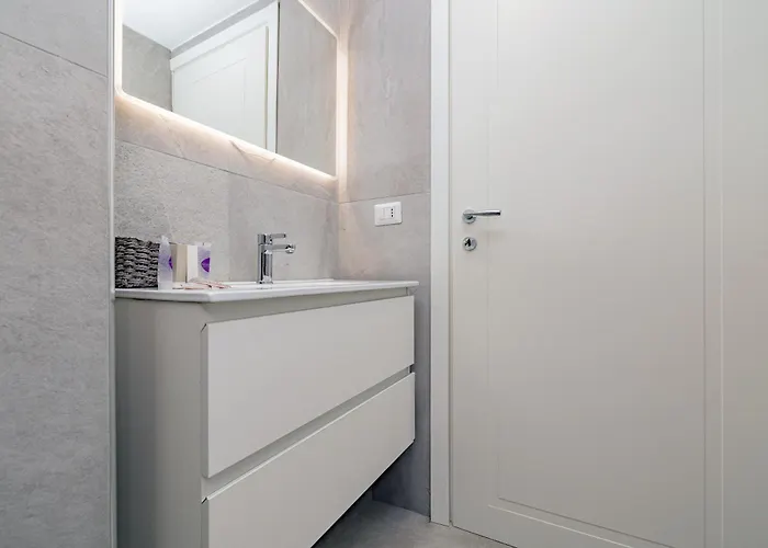 Appartement Arco Della Pace Modern