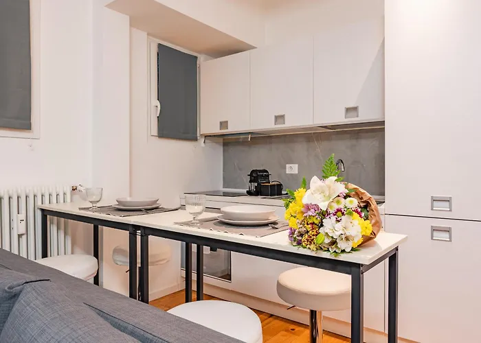 Apartamento Exclusive Led House Garibaldi Fs Milão