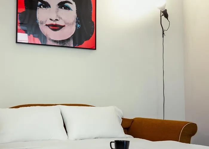 Luxury Loft Near Duomo And Garage מילאנו