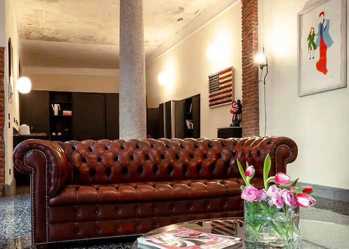 Luxury Loft Near Duomo And Garage * מילאנו