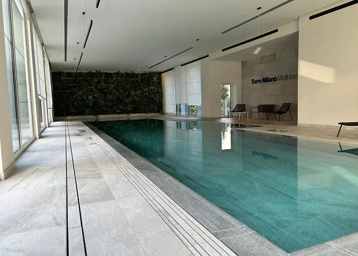 Torre Skyview Gym Pool & Rooftop Apartman Milánó