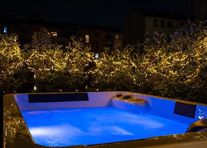 Modigliani Terrace Jacuzzi Golden House * 米兰