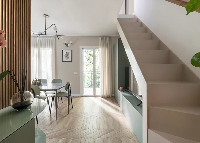 公寓 Modigliani Terrace Jacuzzi Golden House