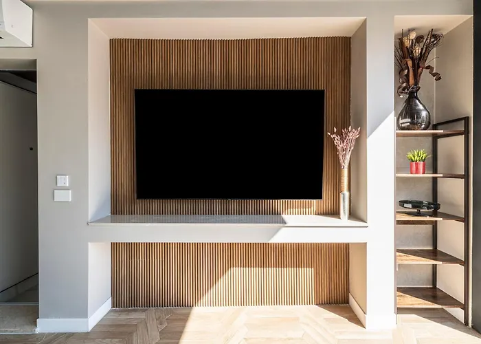 Modigliani Terrace Jacuzzi Golden House 公寓