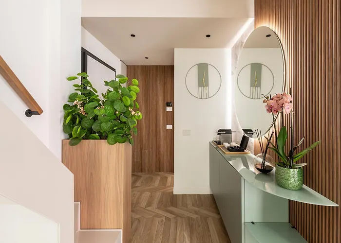 公寓 Modigliani Terrace Jacuzzi Golden House