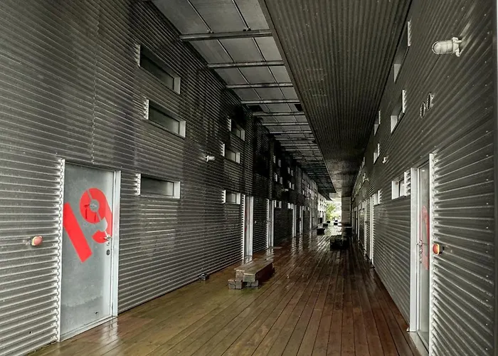 White And Brown Exclusive Loft With Terrace - Free Parking - M2 Station 公寓 米兰