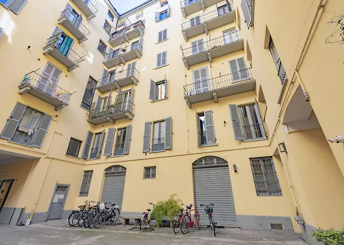 Vintage Gem - 8 Min Duomo Apartment Mailand