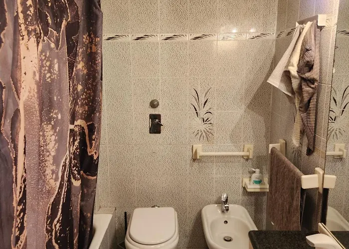 Pansiyon Stanza Privata In Condiviso Vicino A Centro *