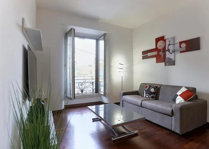 Cadorna Cityview Flat - Strategic Position In The Middle Of The Square Милан