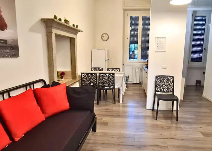 Garibaldi - Moscova Three-room In The Heart Of