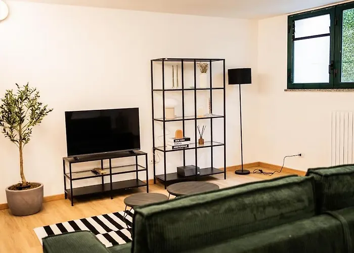 Fee4me Elegant Navigli * Milan