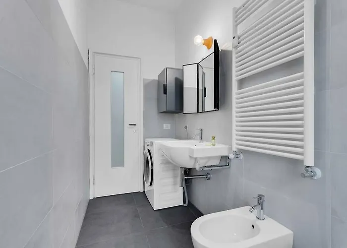 Apartment Fondazione Prada Olimpiadi La Piuma Milan