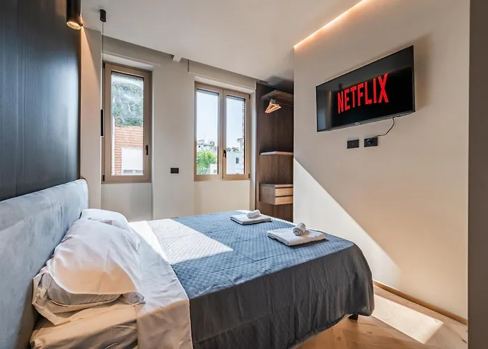 Апартаменты Terrazza Con Jacuzzi E Vista Iconica Sul Duomo Милан