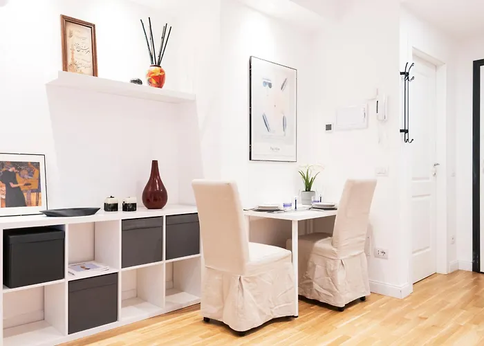 Easylife - - Torriani 1 I - Porta Venezia Milán