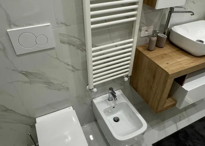 Apartment Lavinia Luxury Milan
