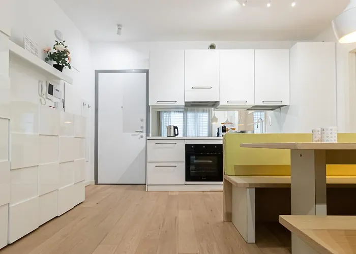 Italianway Comfort - Compagnoni 12 - Mir... Апартаменты *