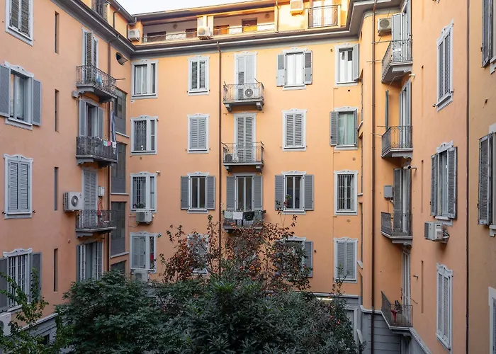 Settembrini - Vicino Stazione