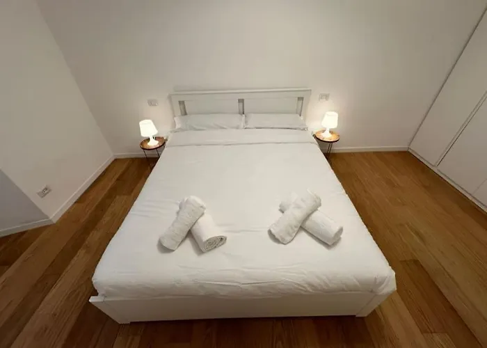 Elegante Ed Accogliente 아파트 *