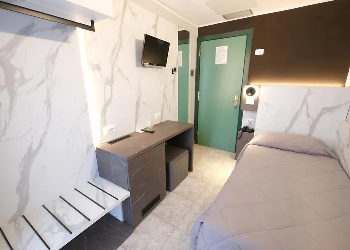 Hotel Mistral
