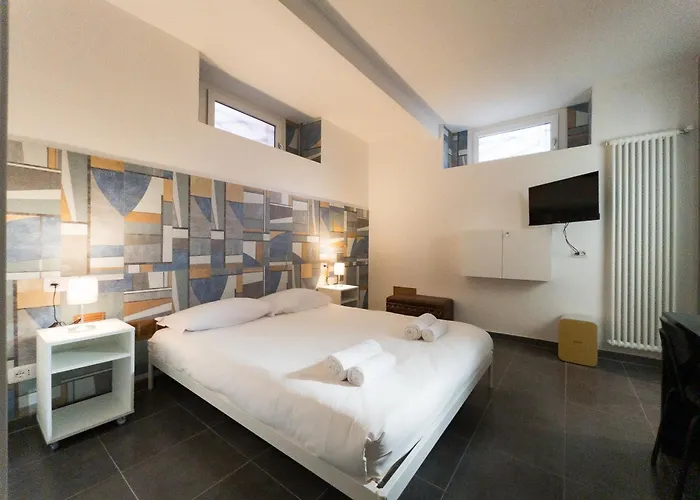 Gasthof Rrrapido Holy And - Via Sardegna