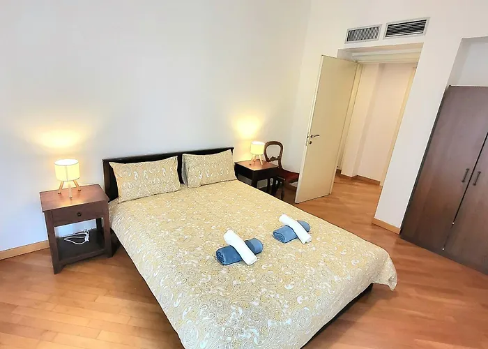 Lux Retreat 3room Near Fashion District Wifi&netflx * Milano