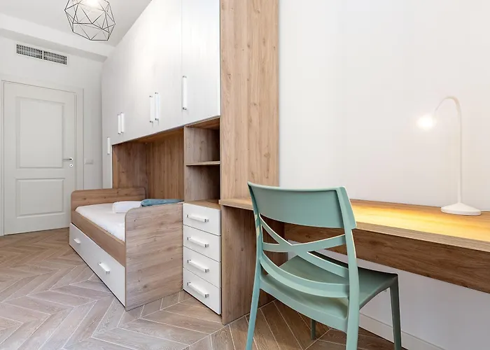 Porta Romana Nuovo Trilocale Wifi E Ac Apartament *