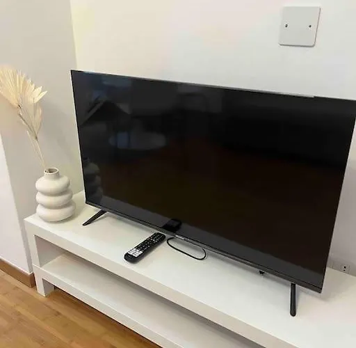 Spacious 2br 2ba Porta Venezia Walk To Fs 別荘
