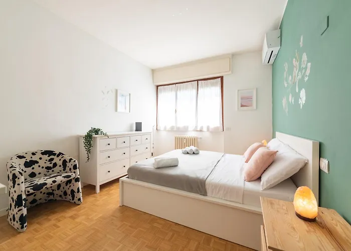 Duomo - Fondazione Prada --- Cozy Aparment Lägenhet *