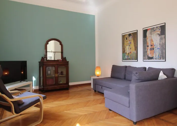 Casa Gibi - Your From * Milano