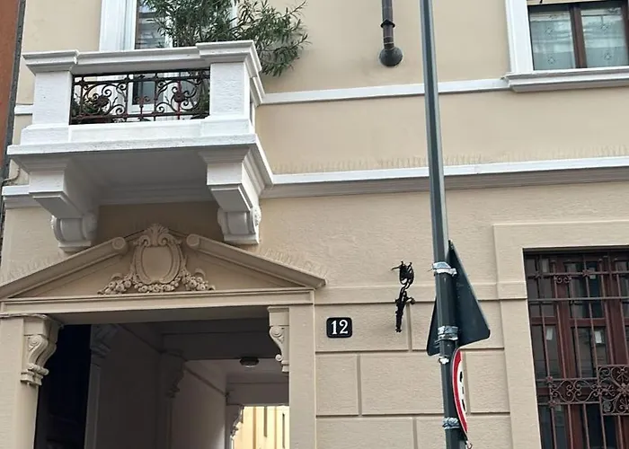 Apartment Prestigious Period - Free H24 Garage And Breakfast *