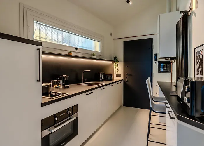 Navigli - Design With Private Terrace アパート ミラノ