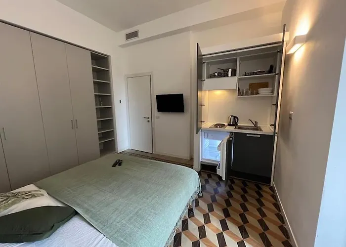 2br 2ba Ultra-fast Wifi Steps To Metro Nyaraló