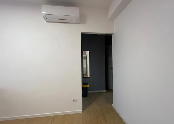 Momo House Citylife Apartment *