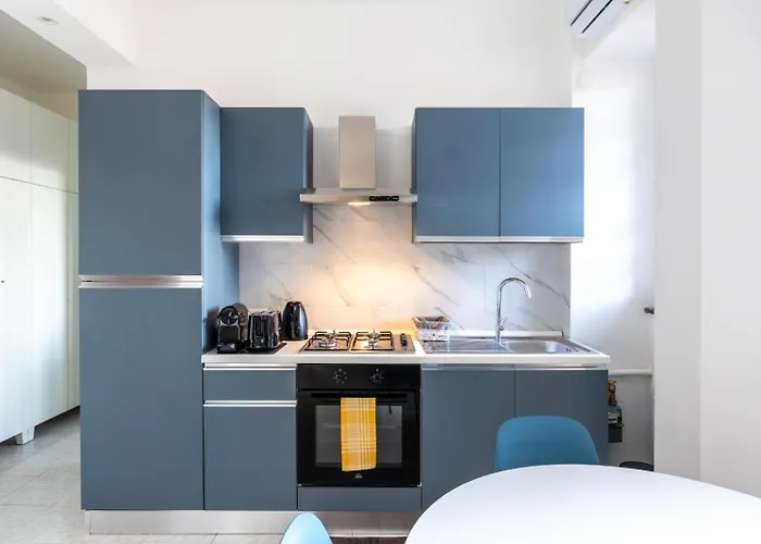 Modern Apartment With Balcony Vicino Citylife M5 Checkin 24 7 *