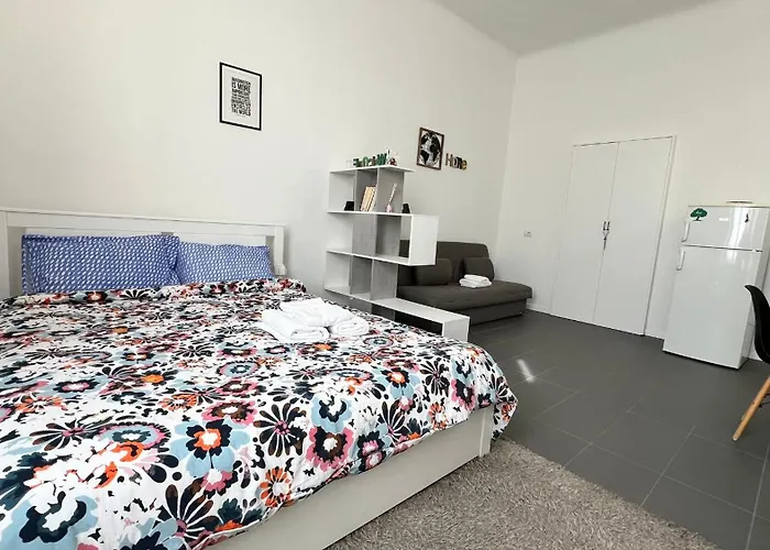 Alexas's - Wi-fi, Netflix 밀라노