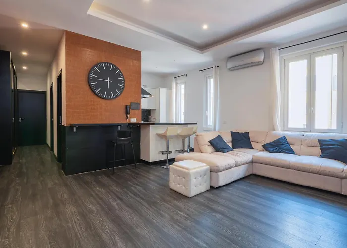 아파트 Xenia - Spacious Four-room In Moscova *