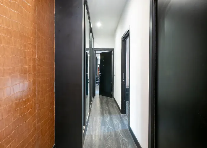 Xenia - Spacious Four-room In Moscova 아파트 밀라노
