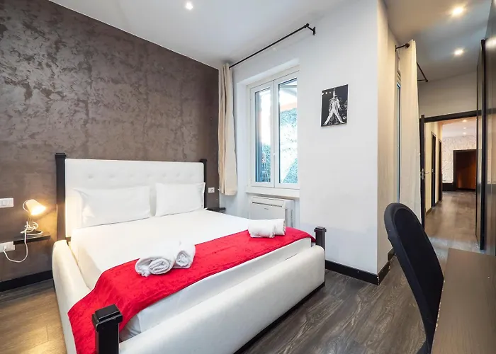 Xenia - Spacious Four-room In Moscova 아파트 밀라노
